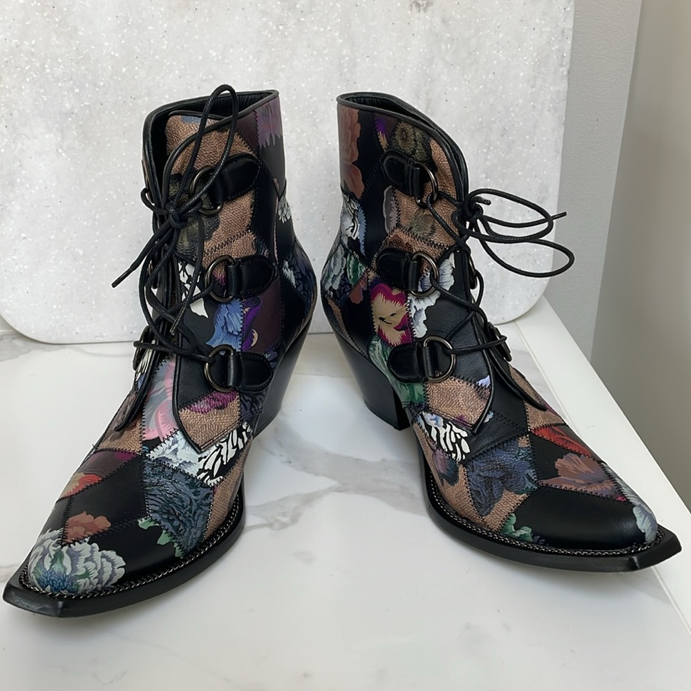 EUC Coach x Kaffe Fassett Lace Up Chain Bootie Sz 9.5 EU40 Rare - Picture 5 of 16